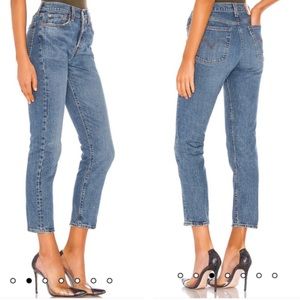 LEVI’S | Wedgie Icon Fit Jeans Medium Wash Button Fly